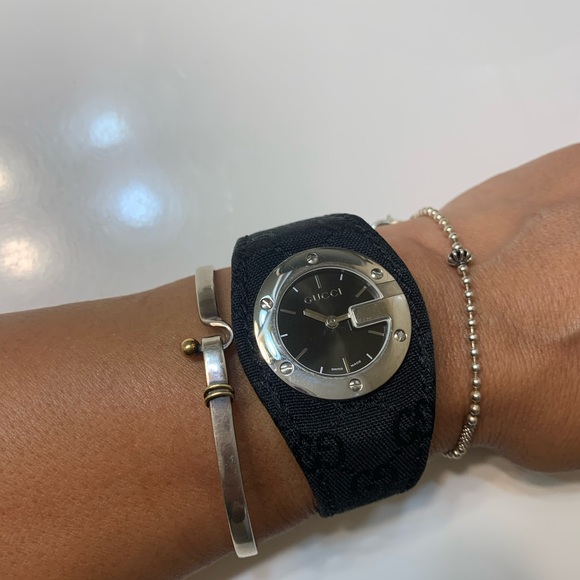 Gucci Ladies G Monogram Logo Fabric Watch - Picture 11 of 12